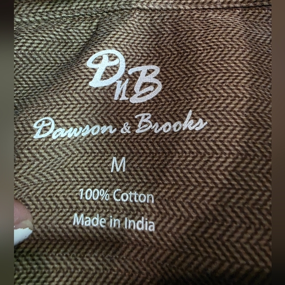Dawson & Brooks Button Down 100% Cotton Size Medium - Picture 3 of 4